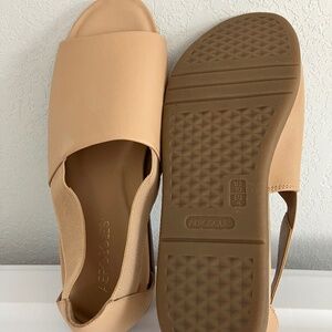 Sandal